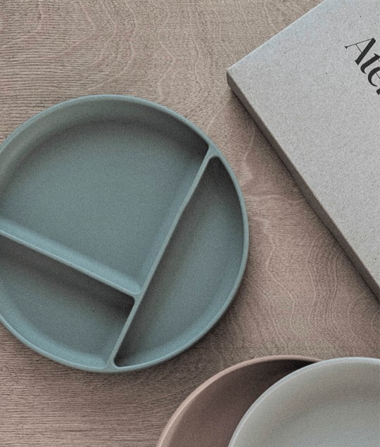 Suction Divided Plate - Blue Clay