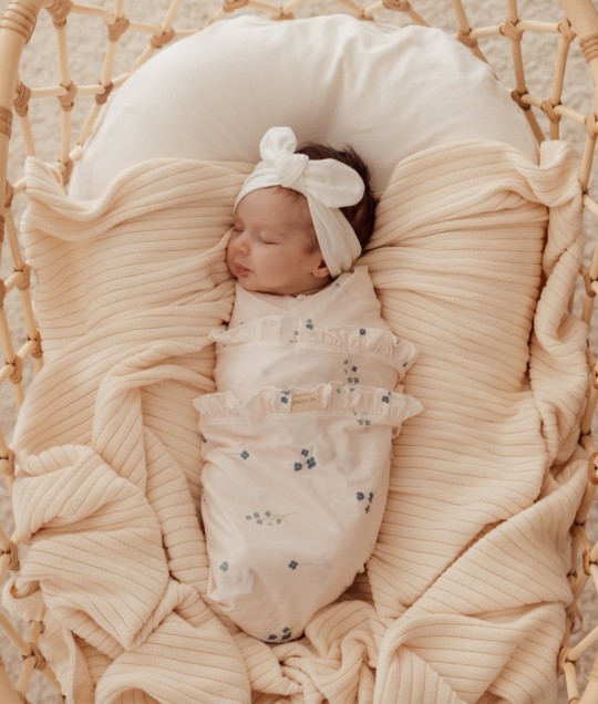 BLU BAMBOO STRETCH SWADDLE