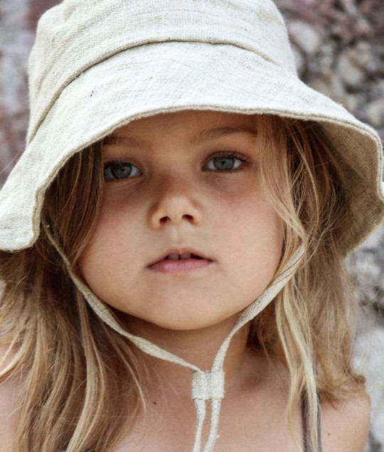 VALI BUCKET HAT