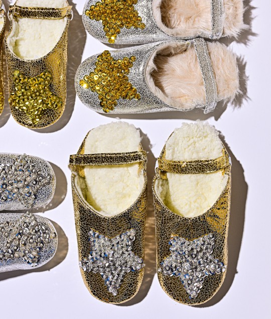 Shattered Gold Fur Gold Moon