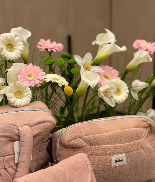 Rose Pink Flower Arrangement