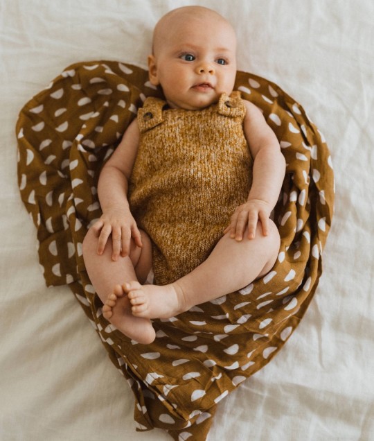 Organic Cotton + Bamboo Muslin Swaddle - PEBBLE