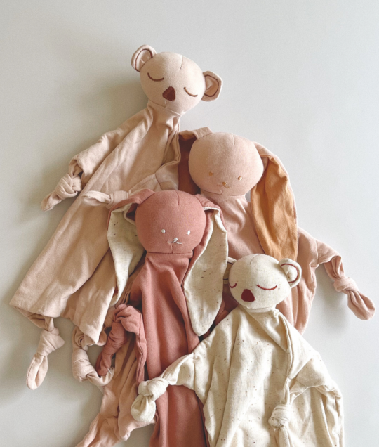 ORGANIC CUDDLE BLANKET. KOALA - Terracotta