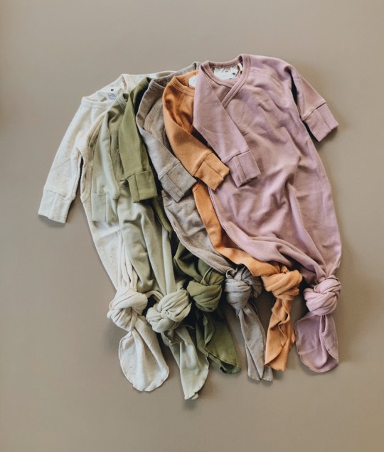 ORGANIC KIMONO GOWN. MAUVE