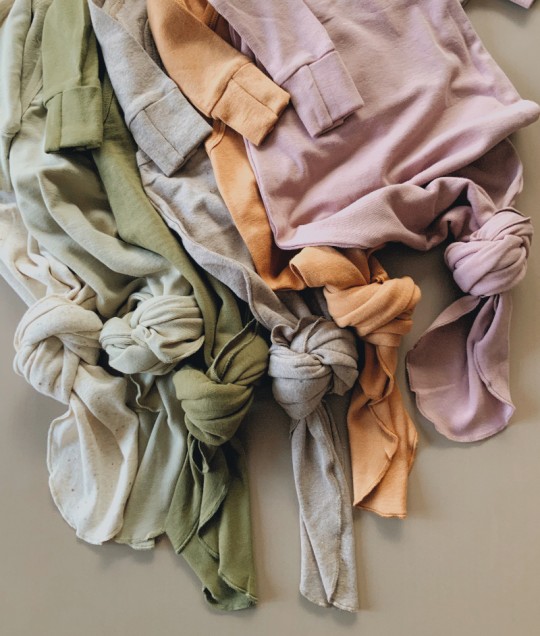 ORGANIC KIMONO GOWN. MAUVE