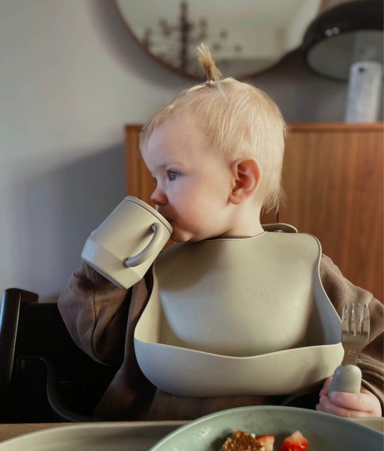 Bib - Greige