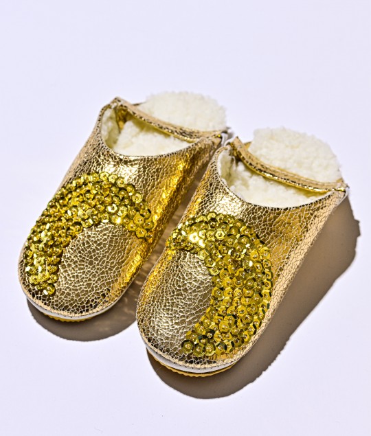 Shattered Gold Fur Gold Moon