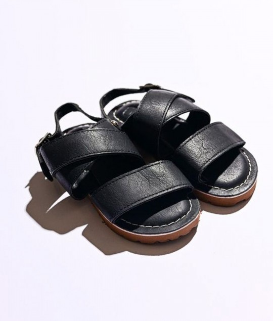 Sandal Black Criss Cross