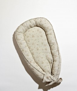 Linen Baby Cocoon - Natural Flower