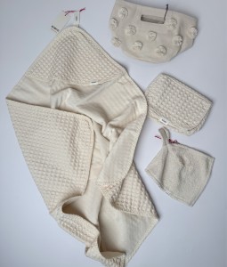 Soft Creamy Breeze Gift Basket