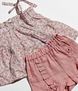 Floral Top & Pink Linen Ruffle Shorts