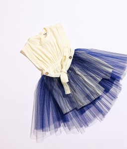 Blossom Delight - Cream/Navy